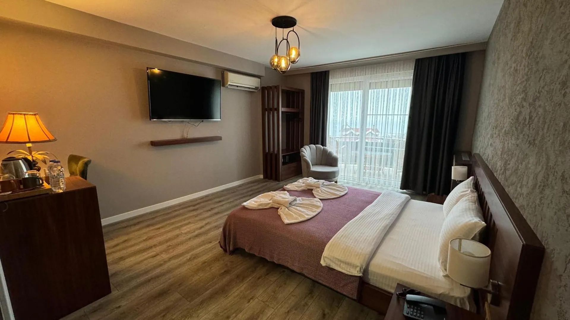 Istanbul Airport Treekos Suite Hotel Karaburun  Karaburun (Arnavutkoy)