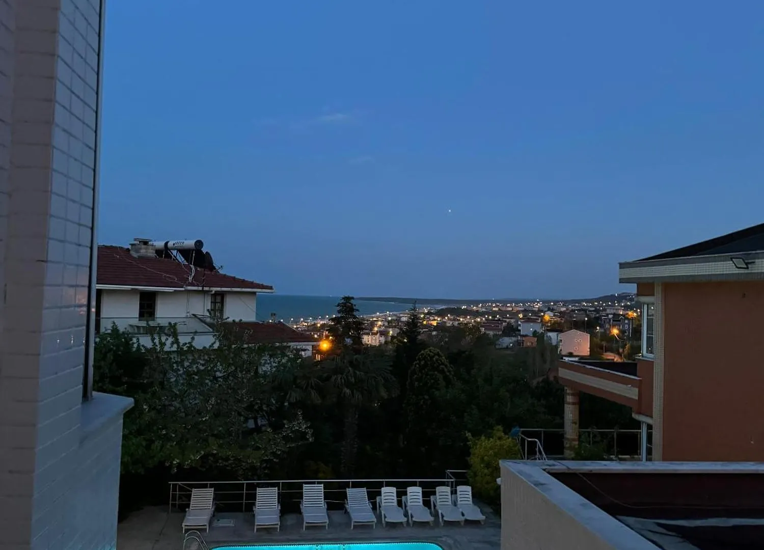 Istanbul Airport Treekos Suite Hotel Karaburun