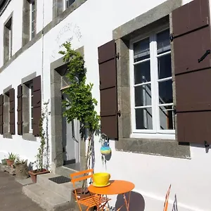 La Dernière étape Couette-café Port-Launay