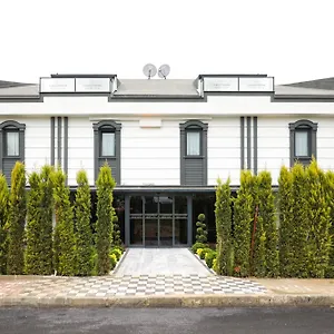 Hotel Gardenmode Airport, Tasoluk